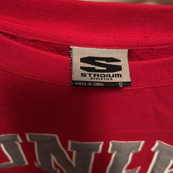 UNLV Sweatshirt Small - Picture 3 of 3